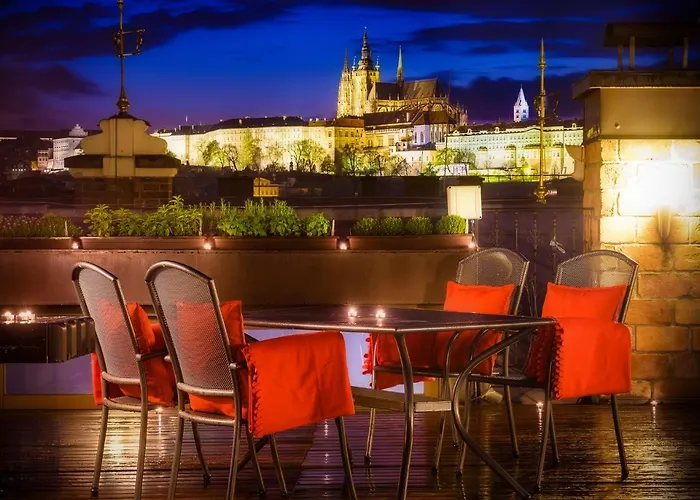 Apartment Triplex Kings In Old Town *
