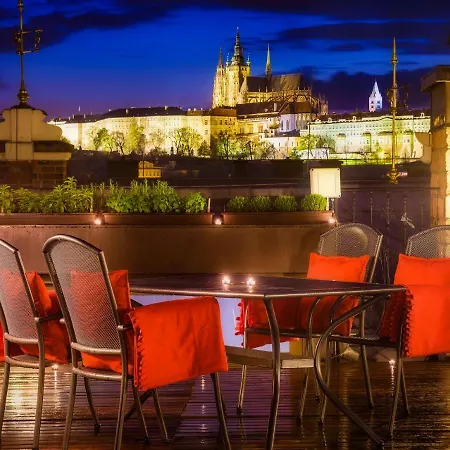Apartment Triplex Kings In Old Town *