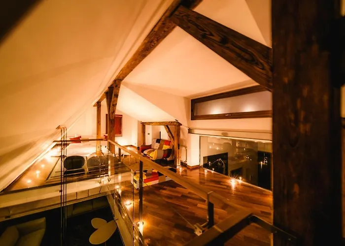 Apartament Triplex Kings In Old Town *